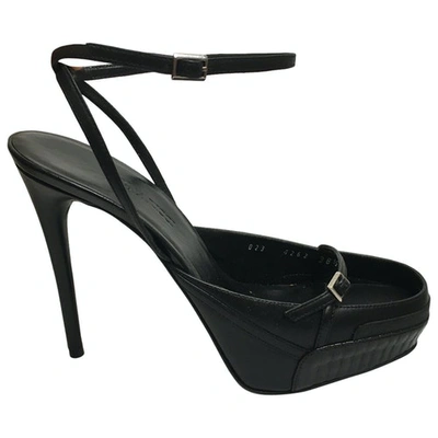 Pre-owned Nina Ricci Leather Sandals In Black