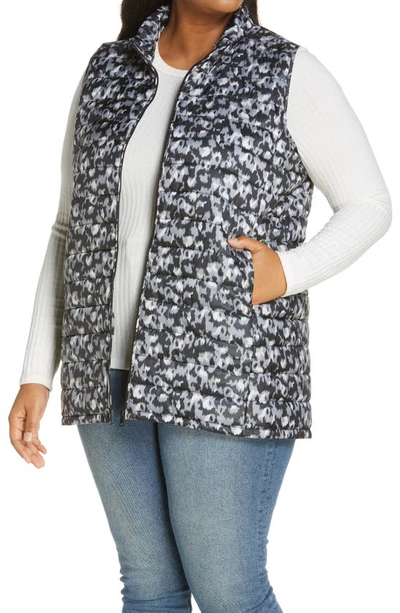 Bobeau Quilted Puffer Vest In Black Ikat