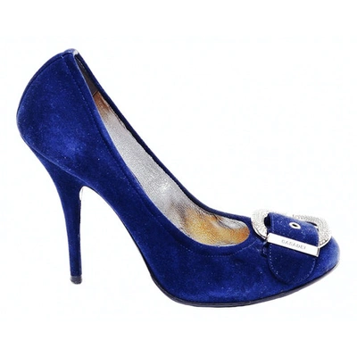 Pre-owned Casadei Velvet Heels In Blue