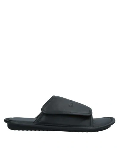 Balenciaga Slippers In Black