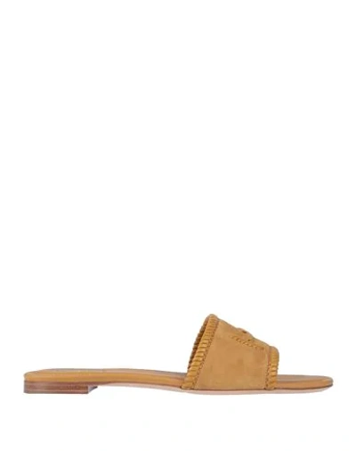 Tod's Sandals In Beige