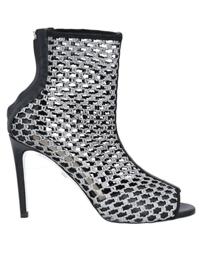 Greymer Ankle Boots In Silver