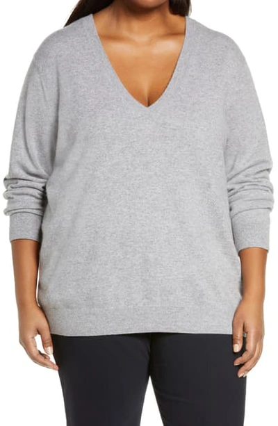 Vince Weekend V-neck Cashmere Sweater In H Steel