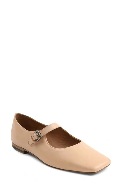 Andre Assous Darcey Square Toe Flat In Blush Leather