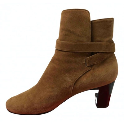 Pre-owned Michel Vivien Buckled Boots In Camel