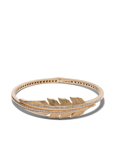 Stephen Webster 18kt Yellow Gold Magnipheasant Pavé Diamond Open Feather Bangle