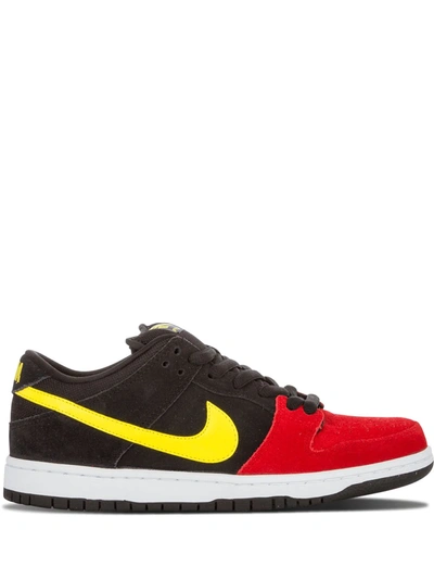 Nike Sb Dunk Low Pro Sneakers In Black