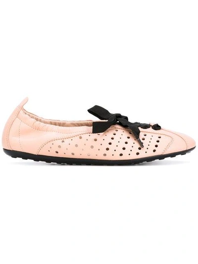 Tod's Lace-up Flats