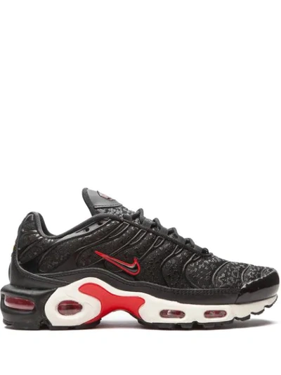 Nike Air Max Plus Prm Sneakers In Black