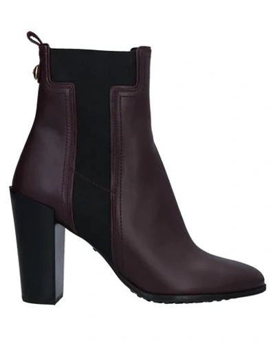 Tod's Ankle Boots In Purple