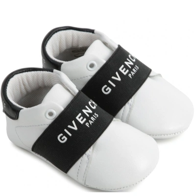 Givenchy Kids' Baby Trainers Size: 17, In White