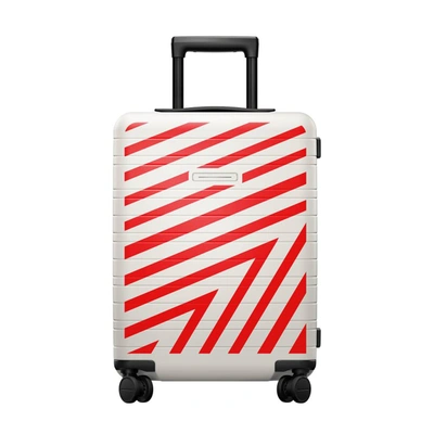 Horizn Studios H5 Salone Del Mobile Edition Cabin Luggage In Salone Tre