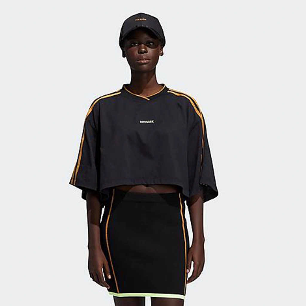 アディダス IVY PARK カップ付きベアトップ トップス ビスチェ黒 アディダス IVY PARK カップ付きベアトップ トップス ビスチェ黒