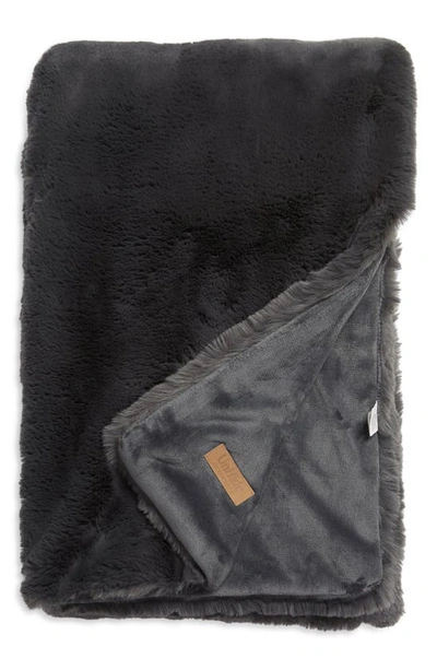 Unhide The Marshmallow 2.0 Medium Faux Fur Throw Blanket In Charcoal Charlie