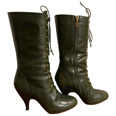 Pre-owned Dkny Leather Boots In Green