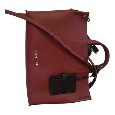 Pre-owned Calvin Klein Burgundy Leather Handbag
