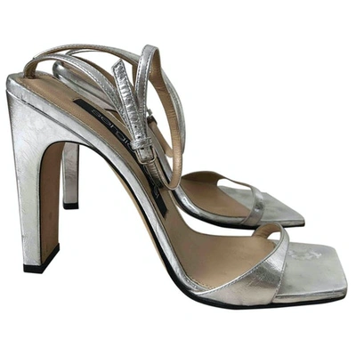 Pre-owned Sergio Rossi Sr1 Leather Sandal In Metallic