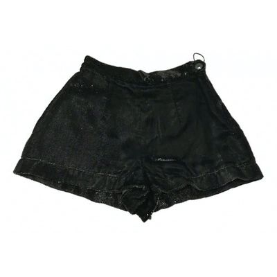 Pre-owned Moschino Cheap And Chic Black Synthetic Shorts