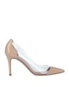 Gianvito Rossi Pumps In Beige