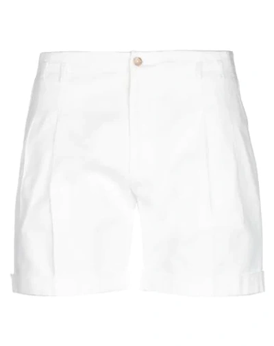 Dolce & Gabbana Man Shorts & Bermuda Shorts White Size 38 Cotton, Elastane
