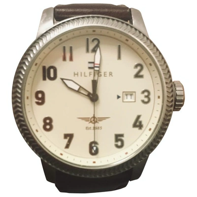 Pre-owned Tommy Hilfiger Watch In White