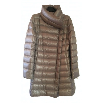 Pre-owned Herno Puffer In Beige