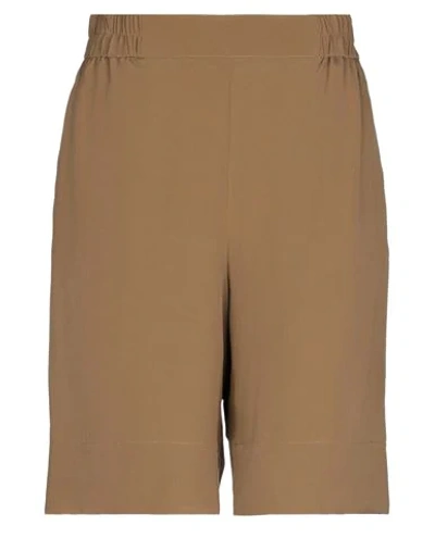 Momoní Shorts & Bermuda Shorts In Beige