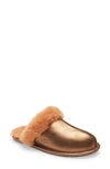 Ugg Scuffette Ii Slipper In Copper Metallic Leather