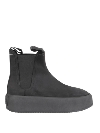 Mm6 Maison Margiela Nubuck Ankle Boots In Black