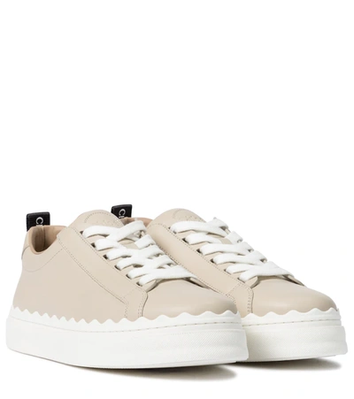 Chloé Lauren Scalloped Leather Sneakers In Beige/white