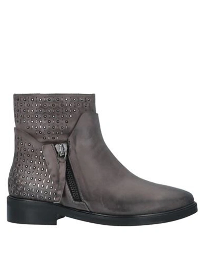 Albano Ankle Boots In Lead