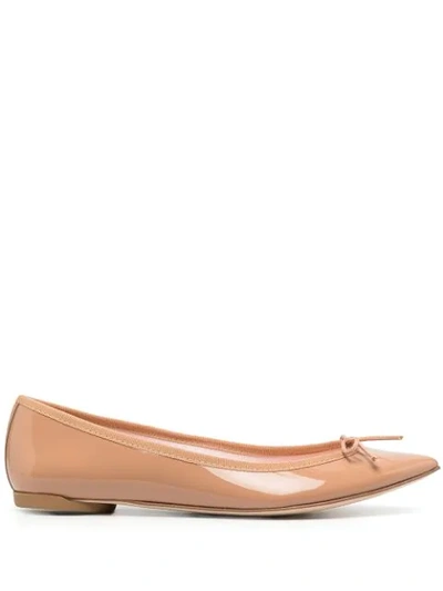 Repetto Pointed Toe Pumps In Neutrals