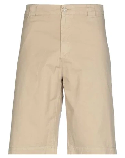 Woolrich Man Shorts & Bermuda Shorts Beige Size 31 Cotton