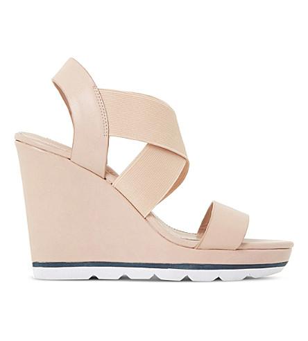 nude wedges dune