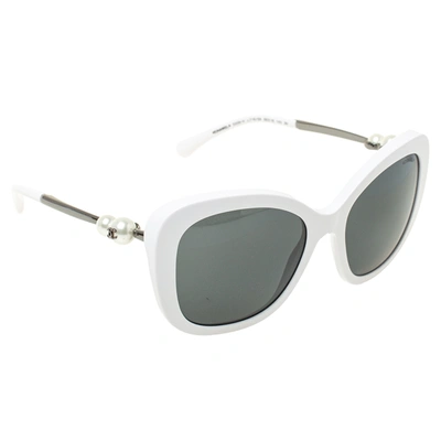 Pre-owned Chanel White Pearl Embellished 5339h Square Sunglasses