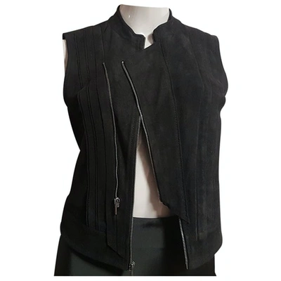 Pre-owned Bcbg Max Azria Short Vest In Black