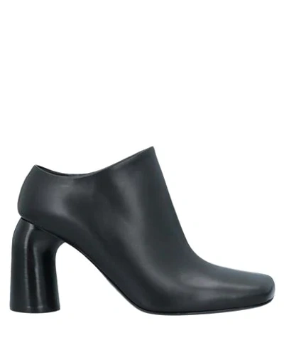 Alyx Ankle Boots In Black