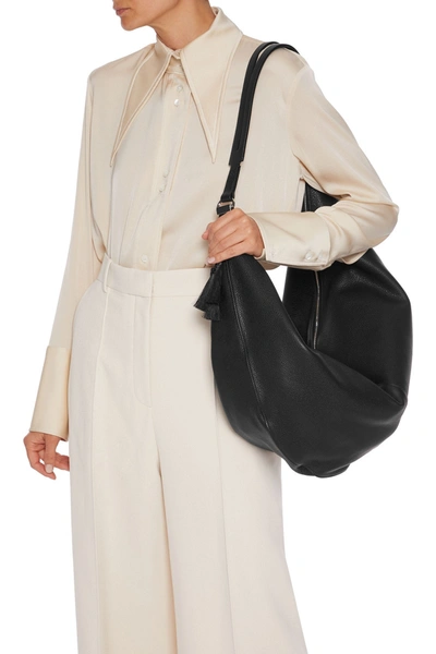 THE ROW Sling 15 Nylon Hobo クロスボディバッグ Sling 15 – La Garçonne