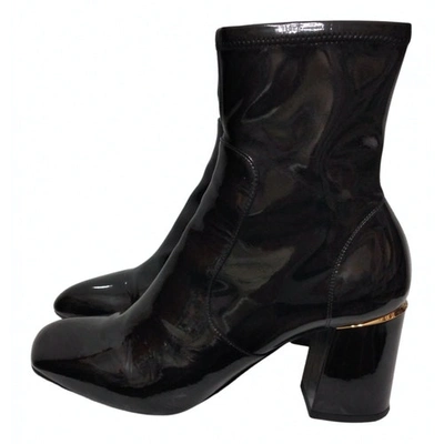 Pre-owned Louis Vuitton Patent Leather Boots In Black