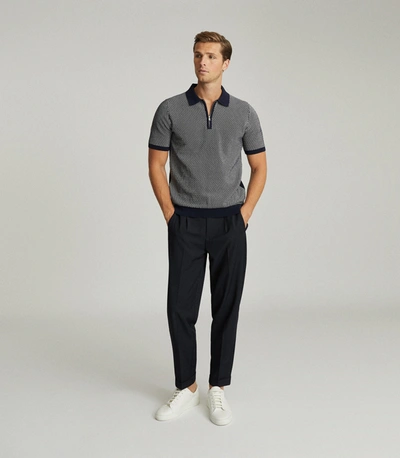 Reiss Jacquard Zip Neck Polo Shirt In Navy