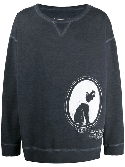 Maison Margiela Garment Dyed Graphic Sweatshirt In Charcoal