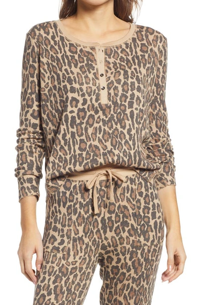 Splendid Thermal Henley In Warmsand