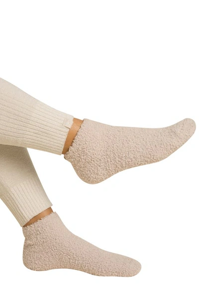Barefoot Dreamsr Barefoot Dreams Cozychic™ Assorted 2-pack Ankle Socks In Stone Multi