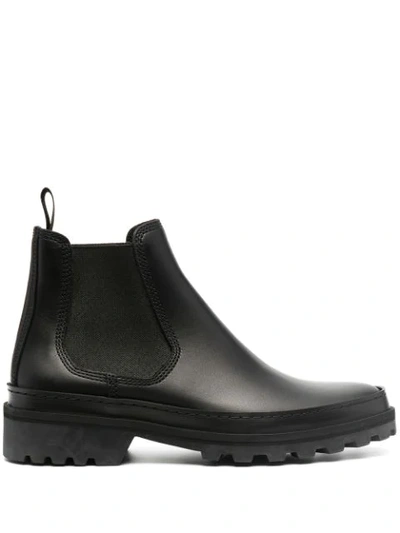 Apc Cali Leather Ankle Botos In Black