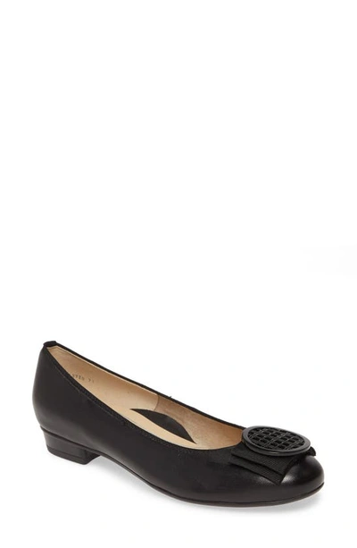 Ara Bambi Flat In Black Leather