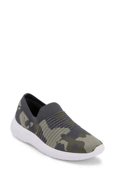 Blondo Karen Waterproof Slip-on Sneaker In Camo Fabric
