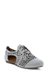 Spring Step Theone Cutout Derby Flat In White Leather