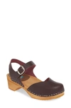 Mia Sofia Clog Sandal In Wine Leather