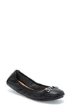 Me Too Olympia Skimmer Flat In Black Leather/ Black