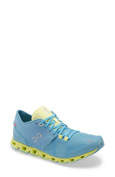 On Cloud X Training Shoe In Niagara / Lime